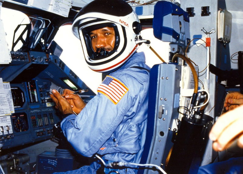 Charles Bolden, NASA, STS61C-01-007